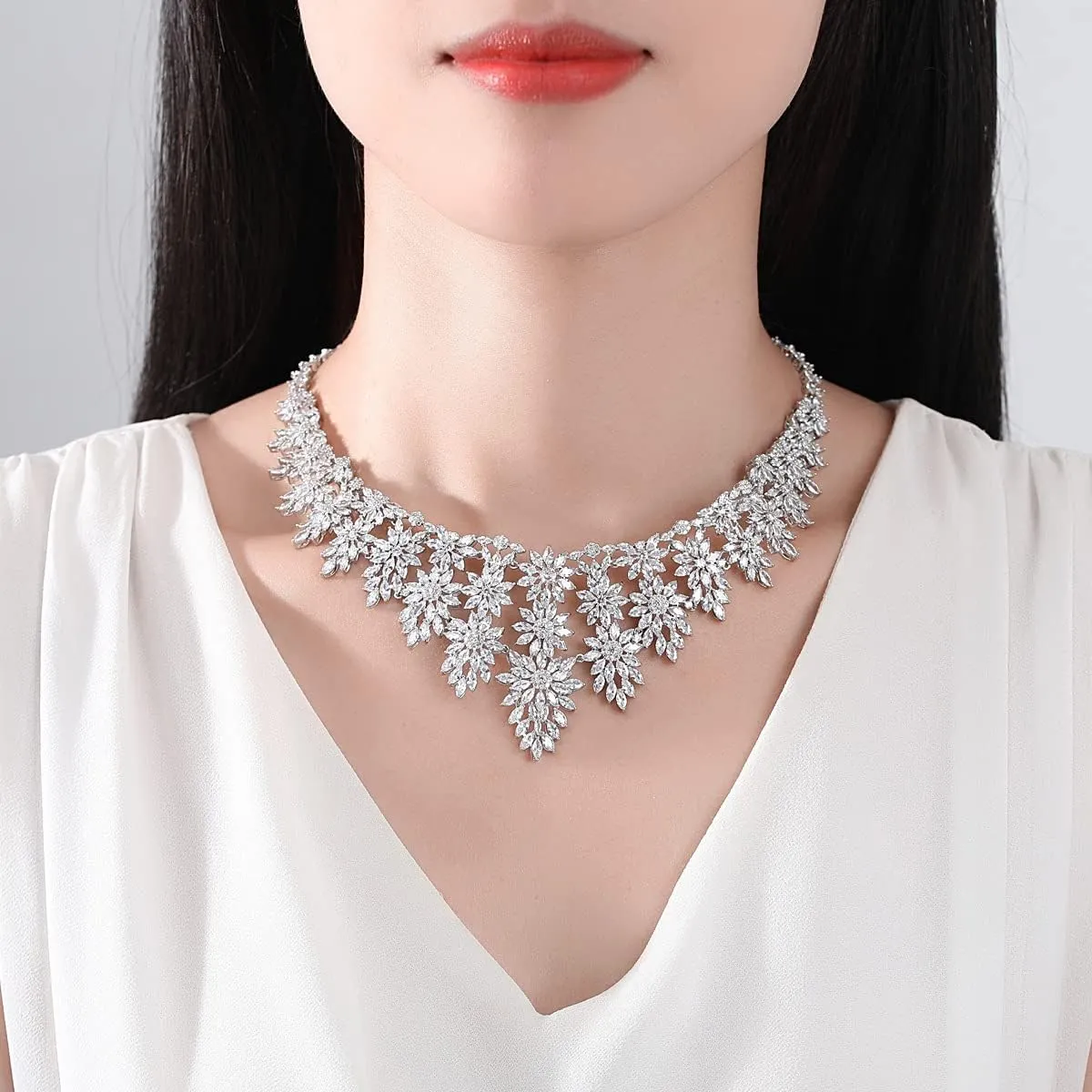 14K Gold Moissanite Women's Jewelry Set, Natural Crystal Necklace & Earrings, Luxurious Bridal/Wedding Fashion Accessory