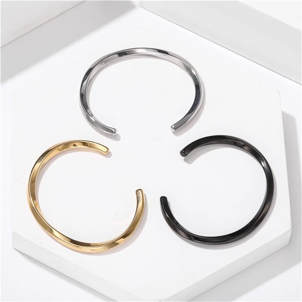 18K Gold Plated Stainless Steel Bracelets for Men - Roman Numeral Bracelet Luxury Crown King Twisted Cuff Cable Bangle Bracelets Set
