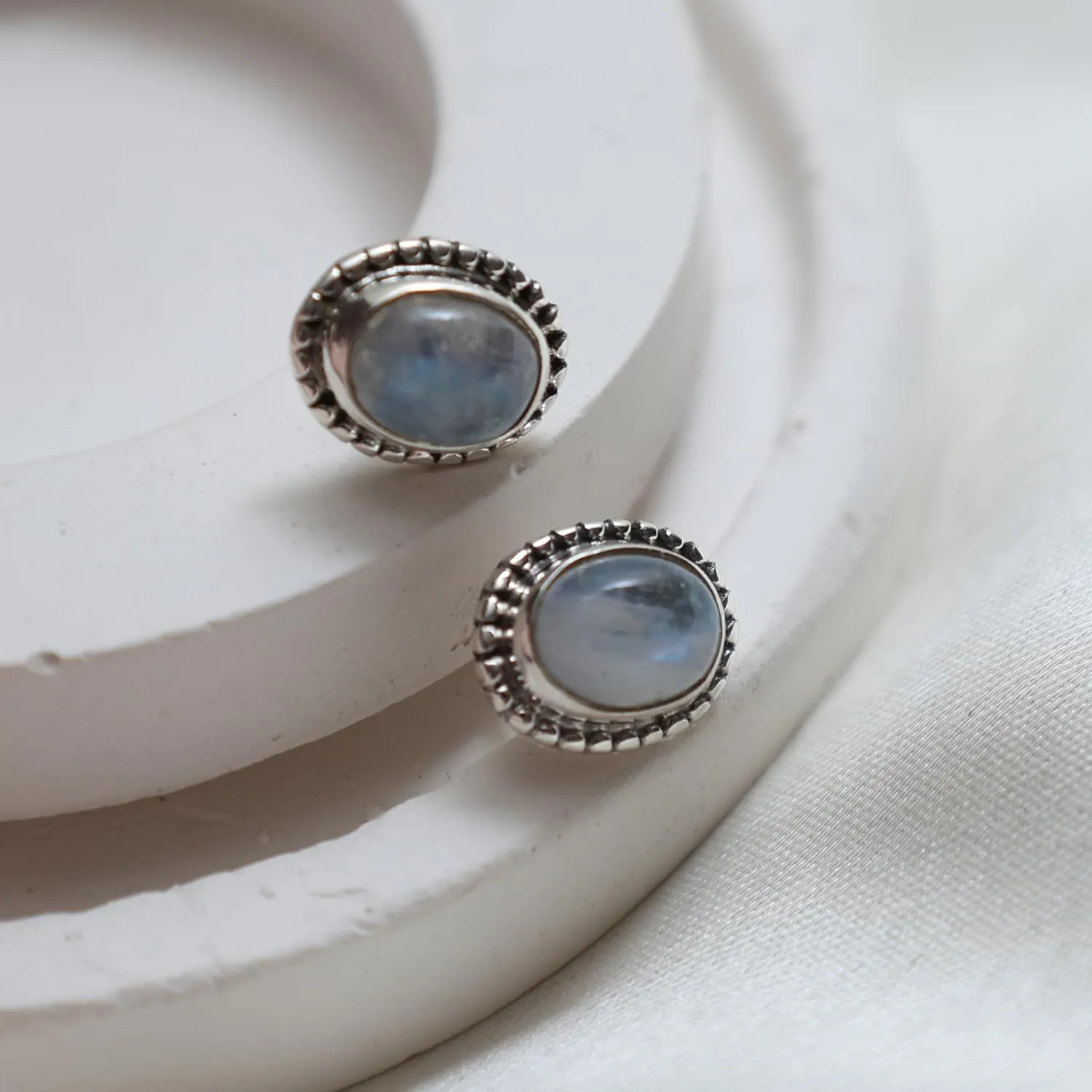 925 Sterling Silver Rainbow Moonstone Oxidised Stud Earrings, June Birthstone Crystal Earrings, Handmade Gemstone Jewelry for Girls & Womens, Trendy Silver Jewelry