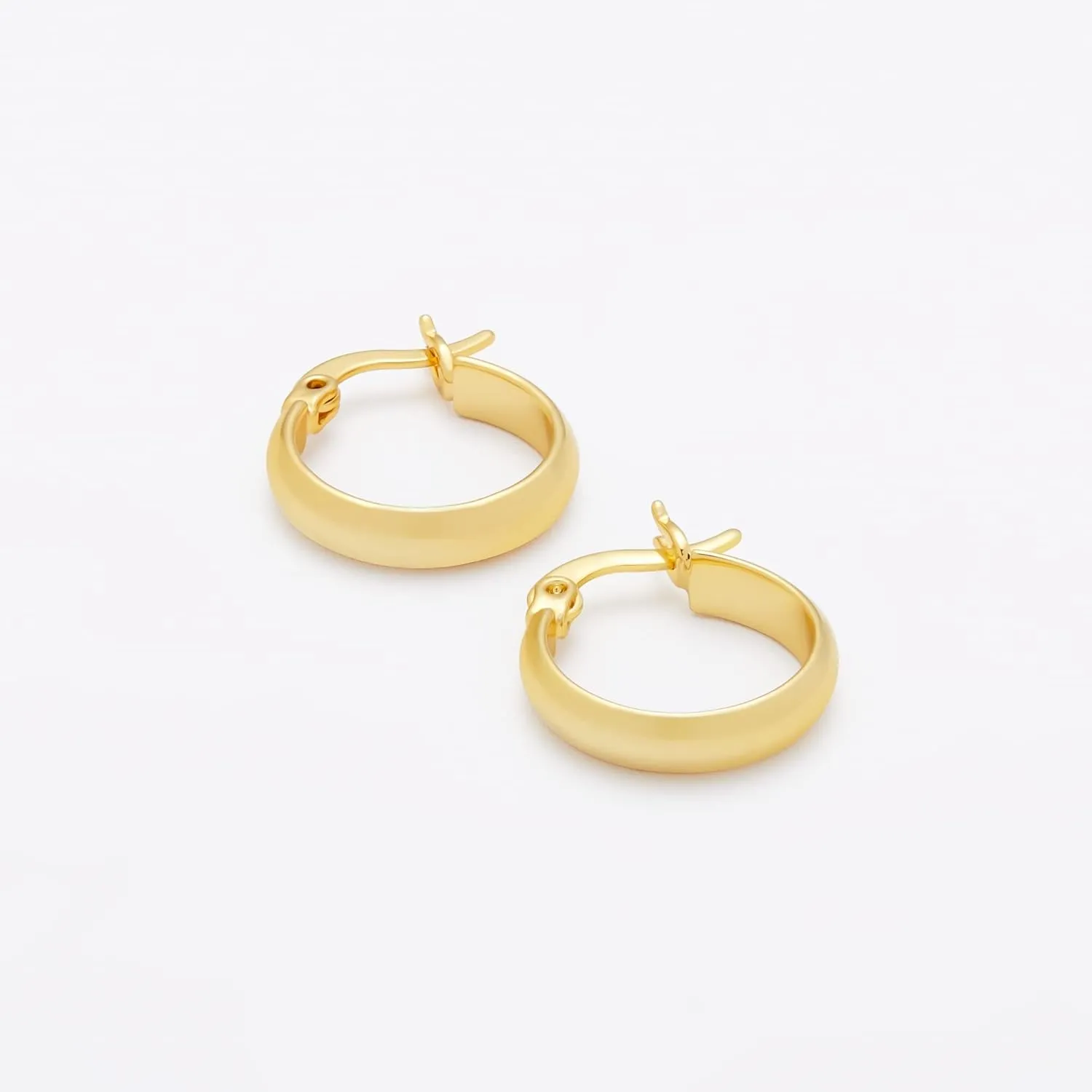 Amazon Essentials 14K Gold or Sterling Silver Plated Polished Dome Hoop