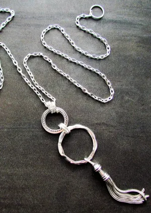 Avery Necklace