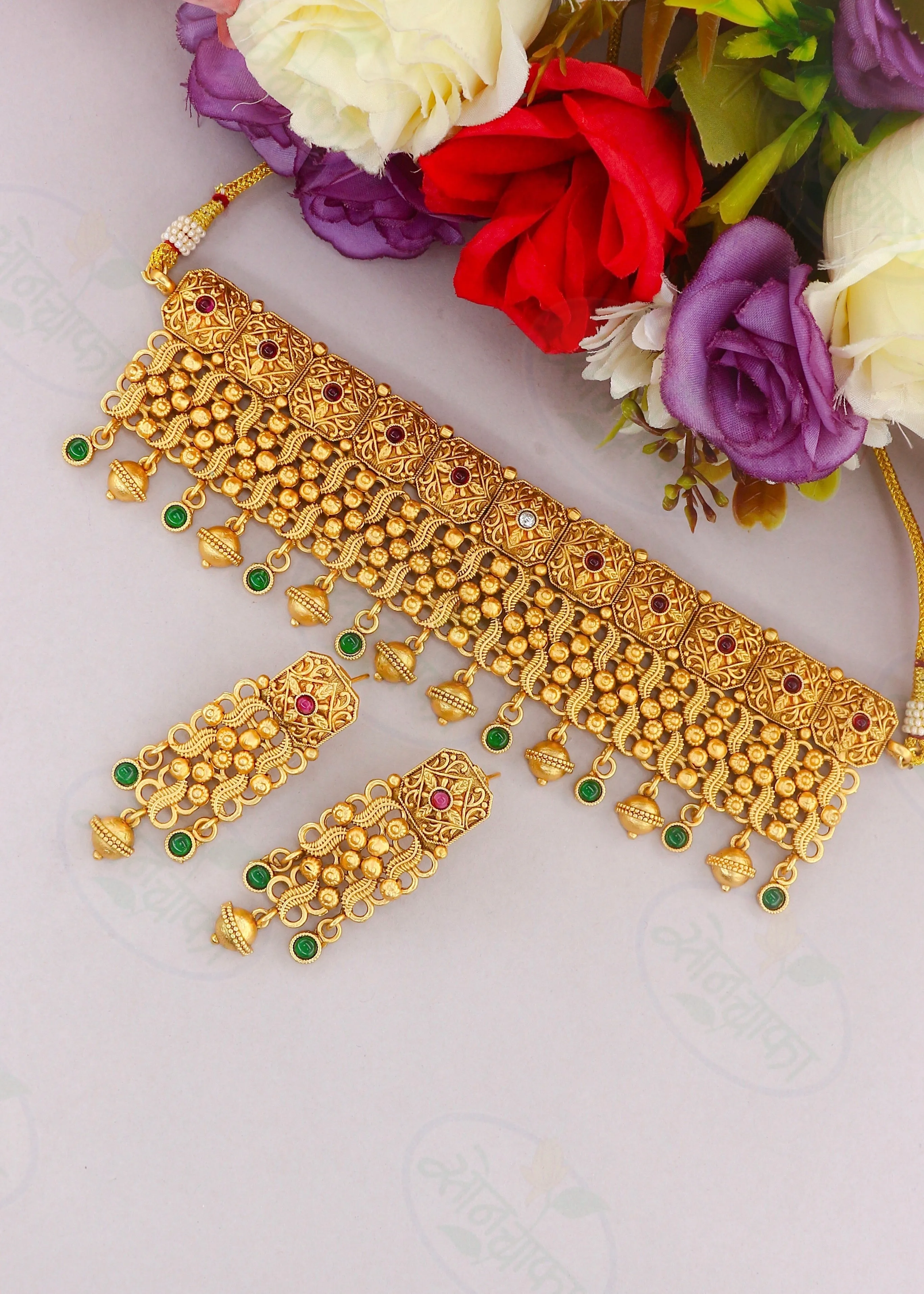 BLISSFUL RAJWADI NECKLACE