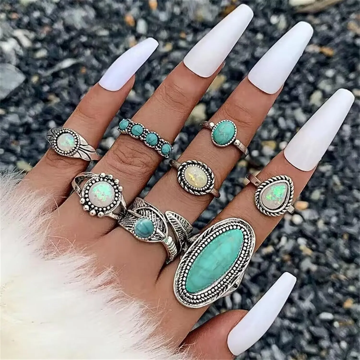 Bohemian Turquoise Ring Set for Women,Vintage Western Rings Chunky Turquoise Opal Stackable Knuckle Ring Set Punk Crystal Midi Finger Ring Pack Boho Jewelry