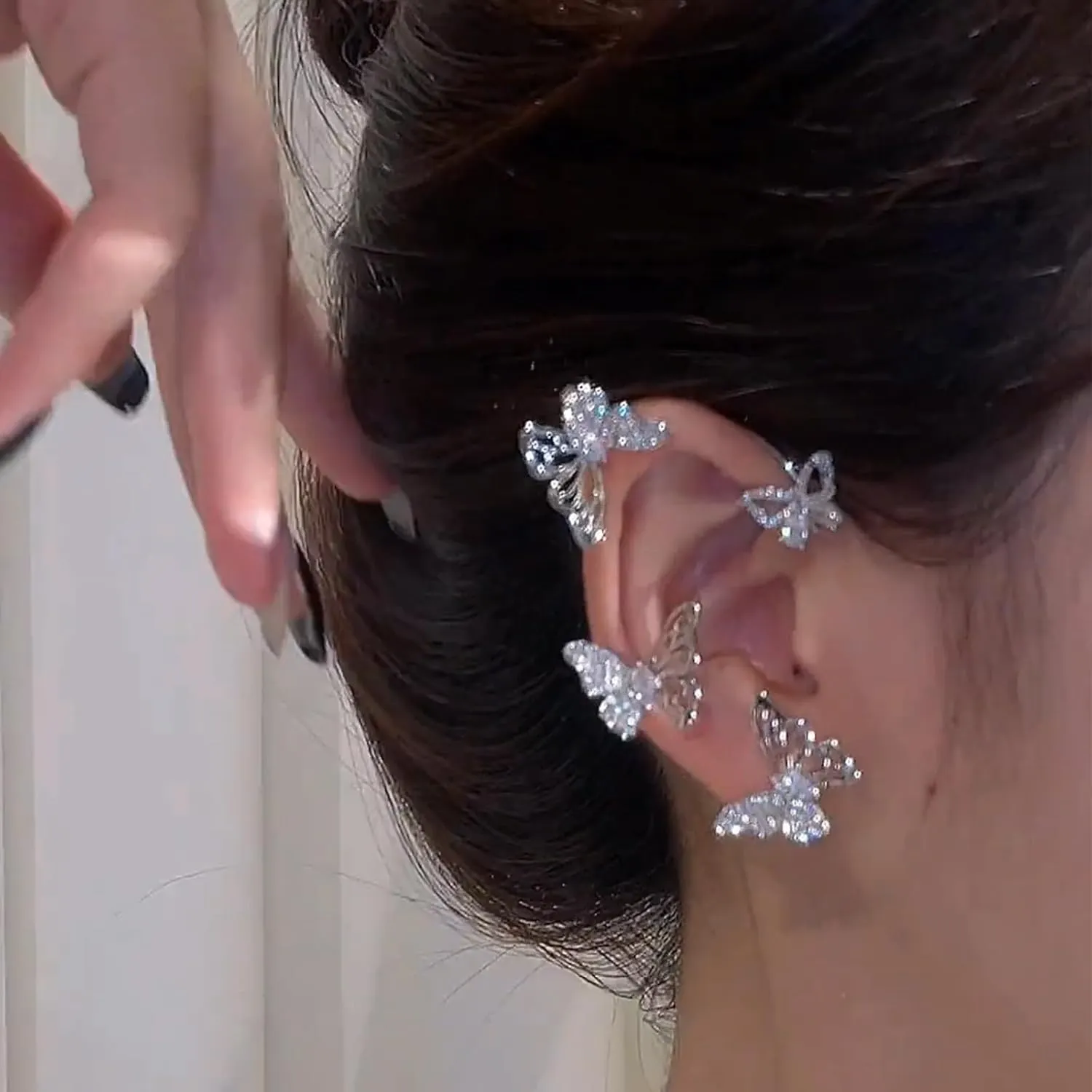 Butterfly Ear Cuff for Women Cubic Zirconia Butterfly Ear Wrap No Piercing Clip On Earrings