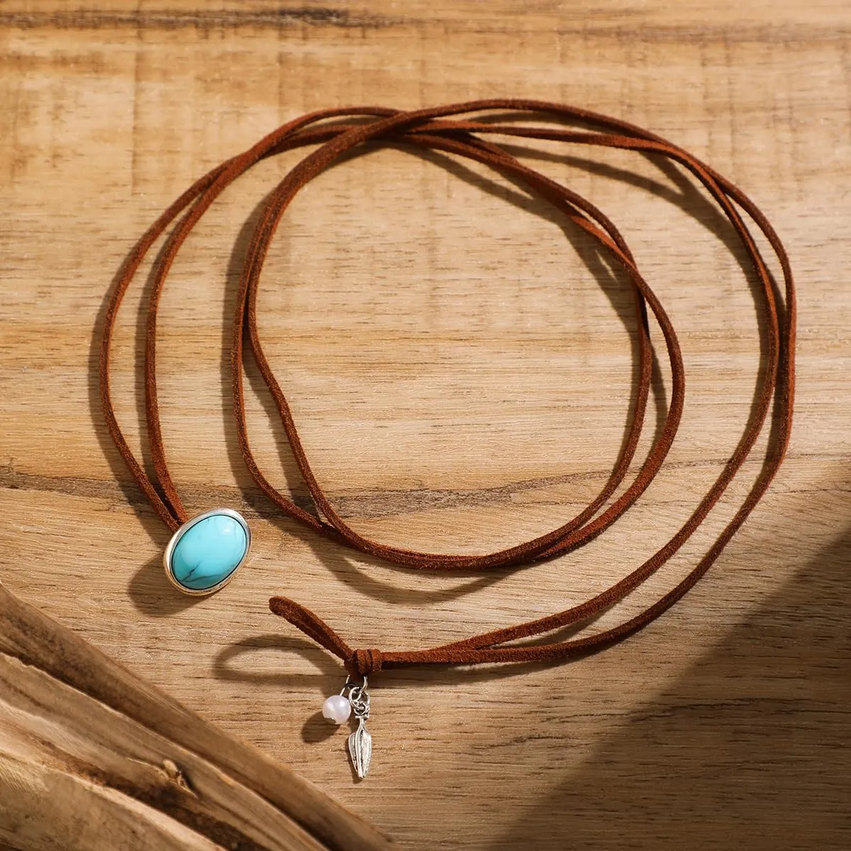 CJIAYUJEW Boho Choker Necklace for Women Brown Suede Choker Necklaces Trendy Boho Layered Leather Necklace Western Turquoise