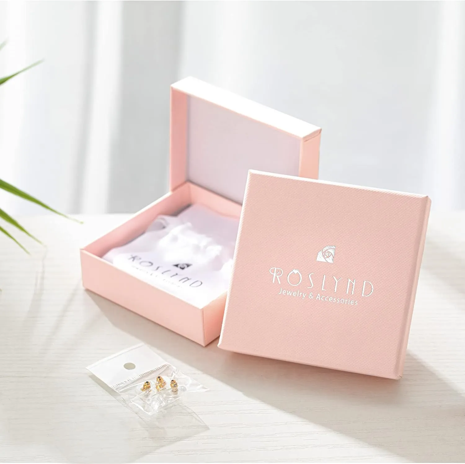 Clip-On Earrings for Wedding, Prom - Marquis and Pear Shape Cubic Zirconia Cluster Chandeliers Non-Pierced Clip Earrings for Women, Brides, Bridesmaid, Mother of the Bride, Diamond Clip-On Earrings