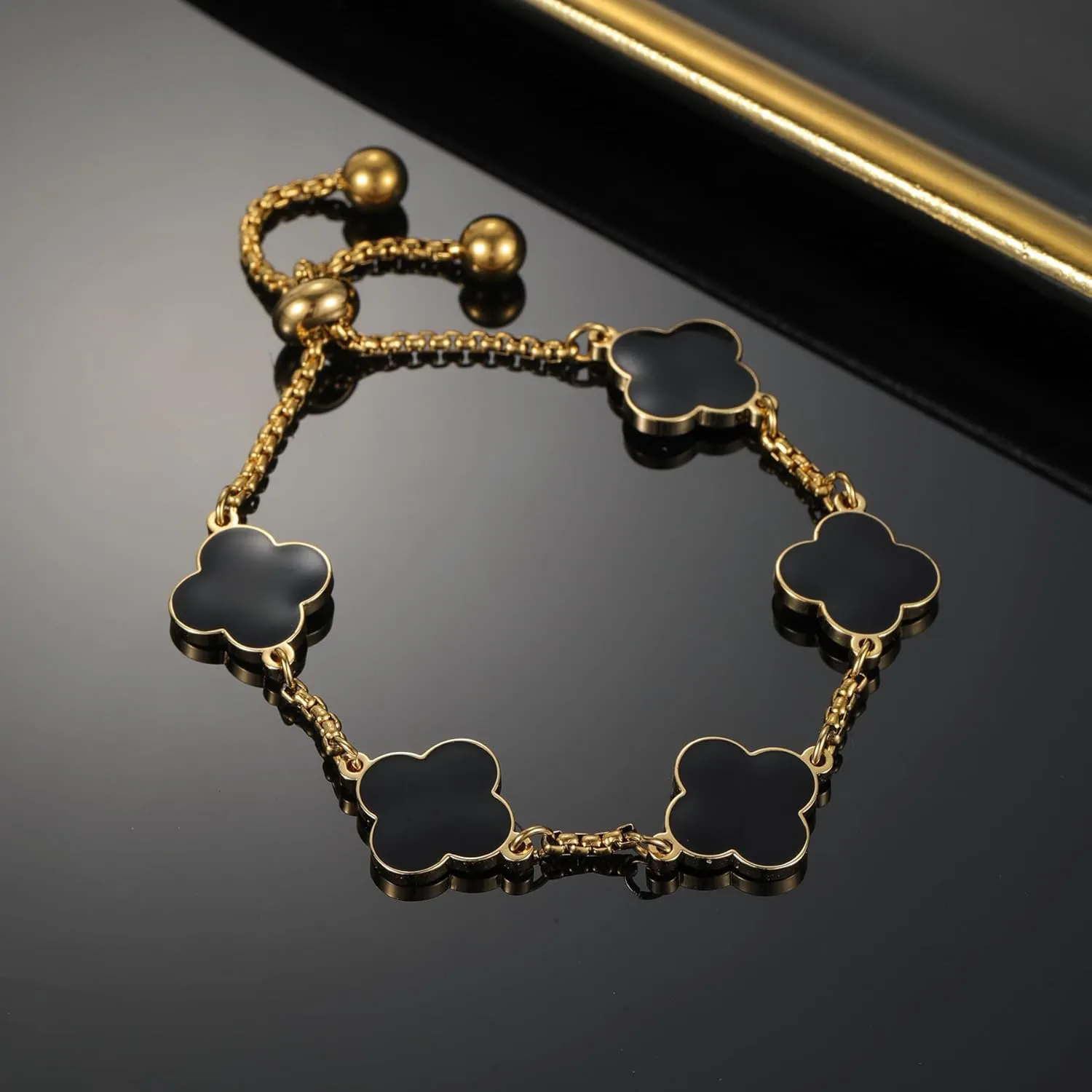 Clover Bracelet For Women 18K Gold Plated White/Black/Gold Flower Four Leaf Clover Bracelets Trendy Adjustable Jewelry Luky Gifts for Women