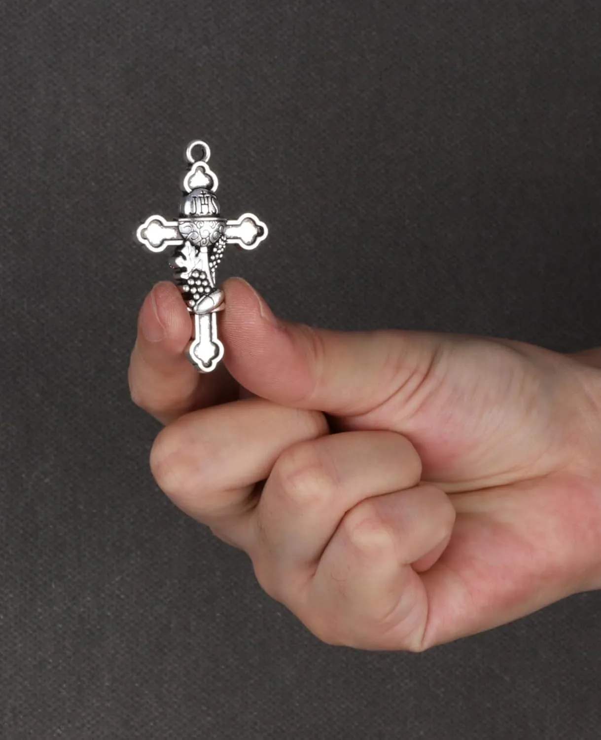 COTTVOTT Eastern Orthodox Cross Pendant/Catholic Jesus Christ INRI Cross Crucifix Pendant/Celtic Cross Pendant Charm for Rosary Necklace DIY Jewelry Making Parts
