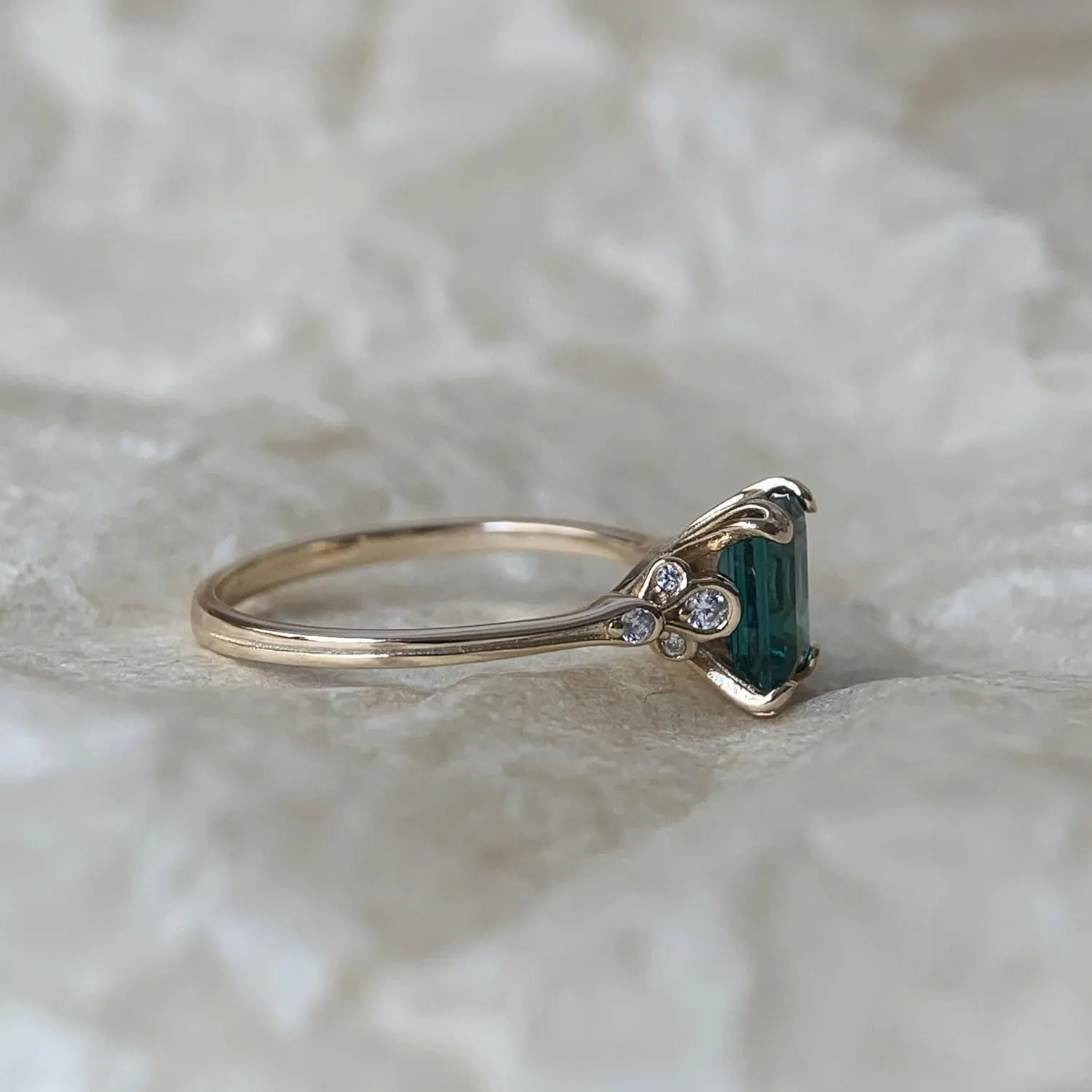Created Emerald Engagement Rings May Birthstone Ring Dainty Vintage Wedding Ring Anniversary Jewelry Gift