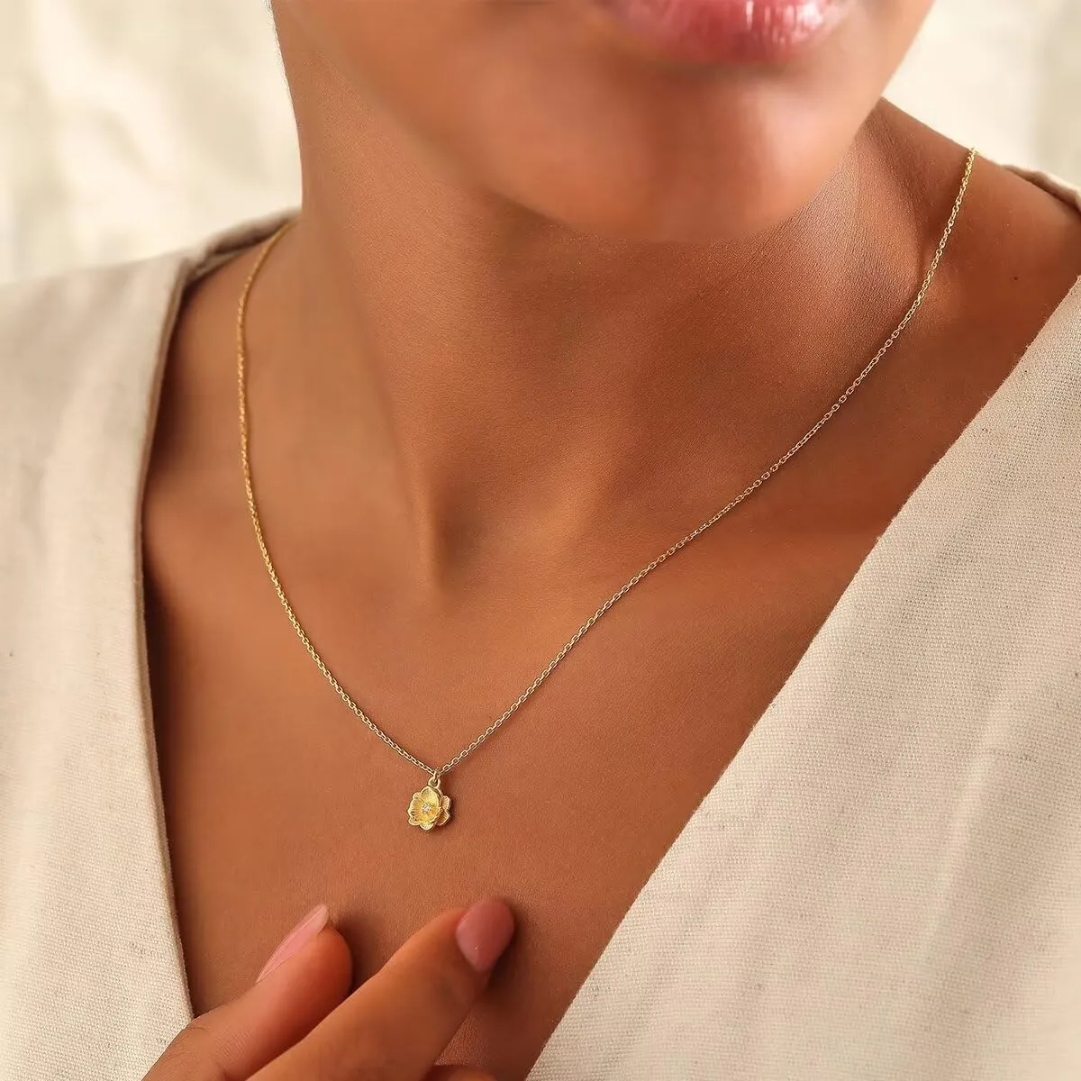 Dainty Flower Necklace for Women Birthflower Birthstone 14K Gold Plated necklaces Trendy Zircon Birthday for Women Jewelry