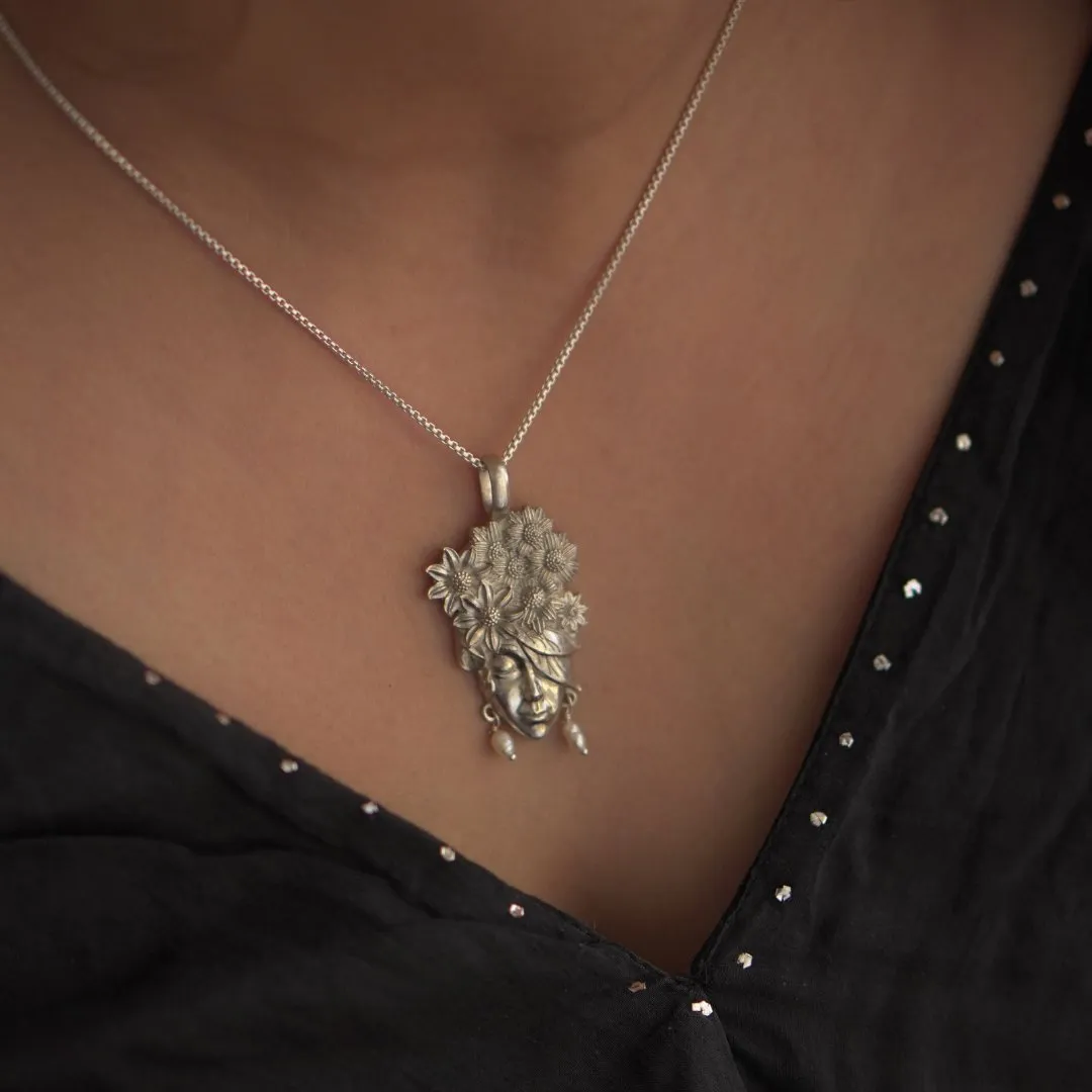 Dreamer Pendant (Silver)