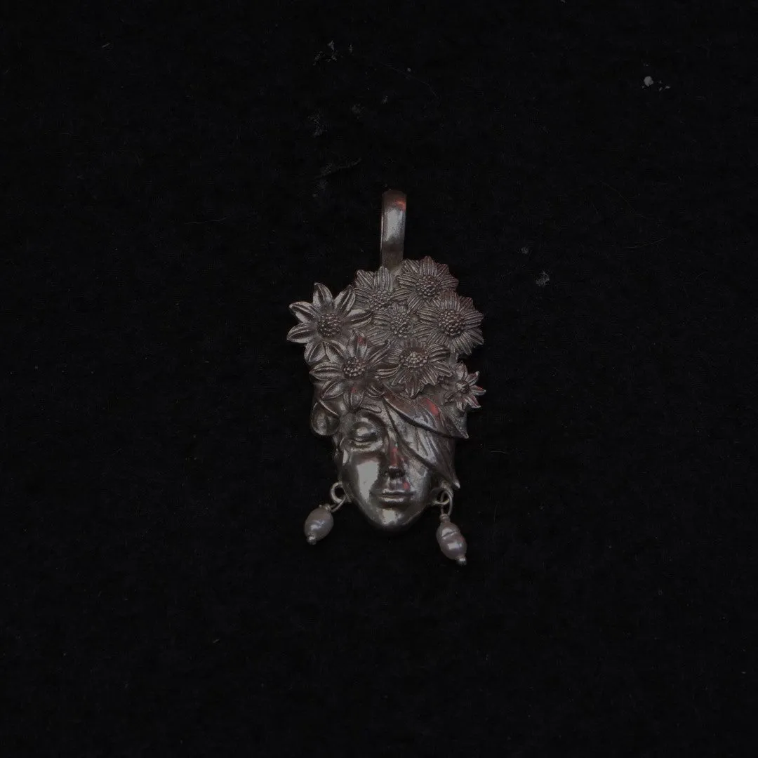 Dreamer Pendant (Silver)