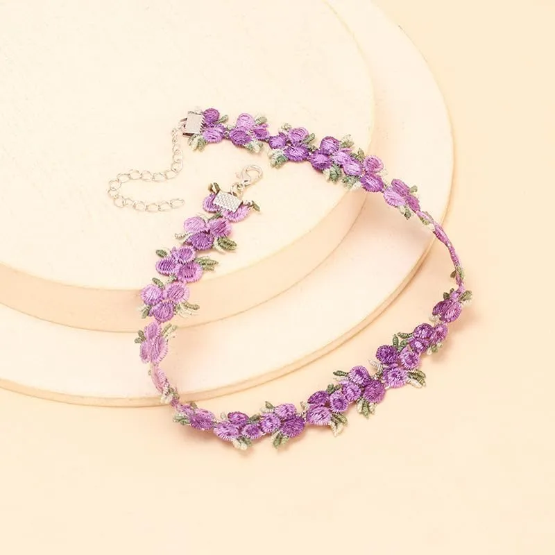 Embroidery Rose Necklaces Handmade Bohemia Lace Chokers Colorful Flower Clavicular Chain Fashion Classic Jewelry for Women Gift