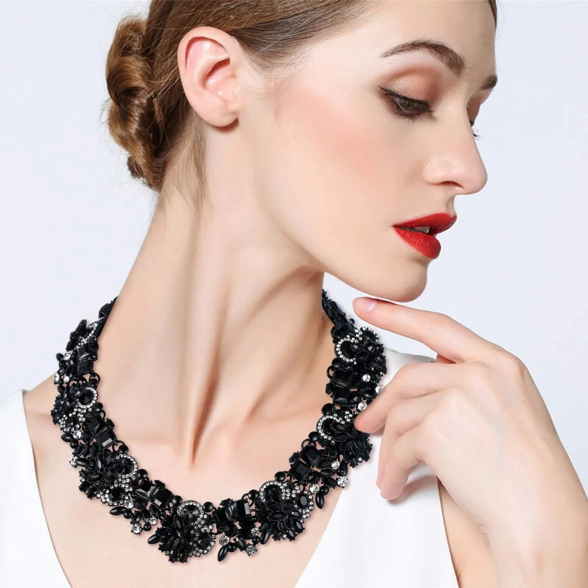 EVER FAITH Vintage Style Art Deco Statement Necklace Austrian Crystal Gold-Tone
