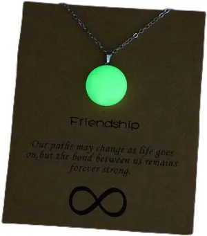 Glow in The Dark Crystal Pendant Necklace, Luminous Hexagonal Moonstone, Fluorescent Stone, Glowing Gemstone Cross Crystal Charms (Circular)