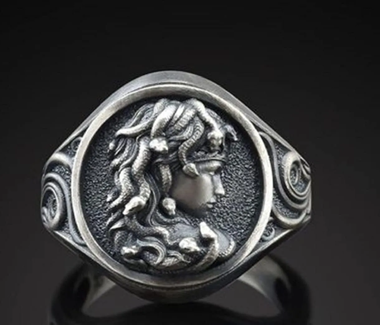 Gothic Gorgon Ring - Greek Mythology Medusa Snake Ring, Viking Serpent Design, Punk Medusa Head, Hip Hop Band Style