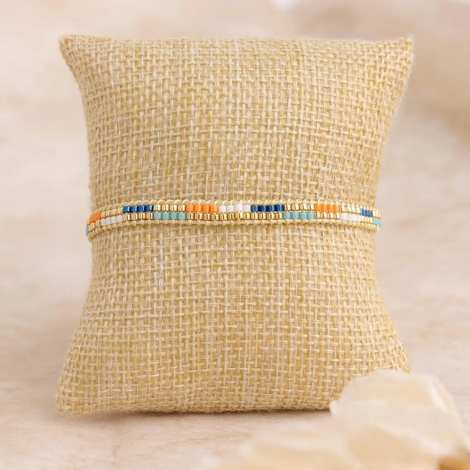 Handmade Boho Seed Bead Friendship Strand Bracelets for Women Charm Adjustable Couples String Rope Braided Bohemia Multicolor Beaded Bracelet Fashion Jewelry Gift