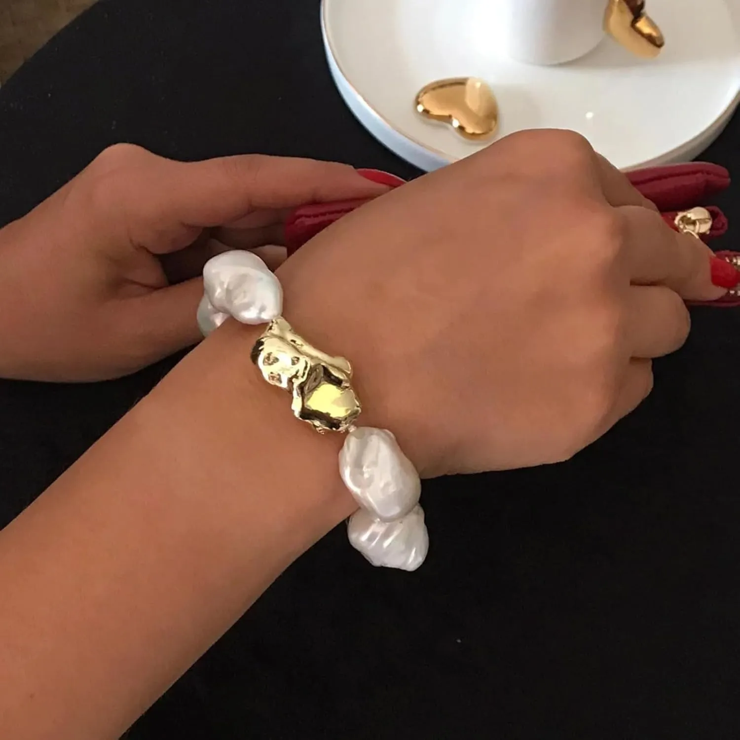 Harry and Henry Baroque Pearl Bracelet for Women Elegant Irregular Pearls Bracelets Adjustable Boho Jewelry Gift for Her Birthday Wedding Jewelry Gifts