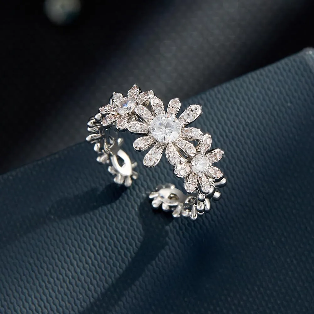 Kokoma Dainty Flower Ring for Women Sparkling Cubic Zirconia Daisy Open Statement Rings Pearl Chic Engagement Promise Ring Wrap Finger Band
