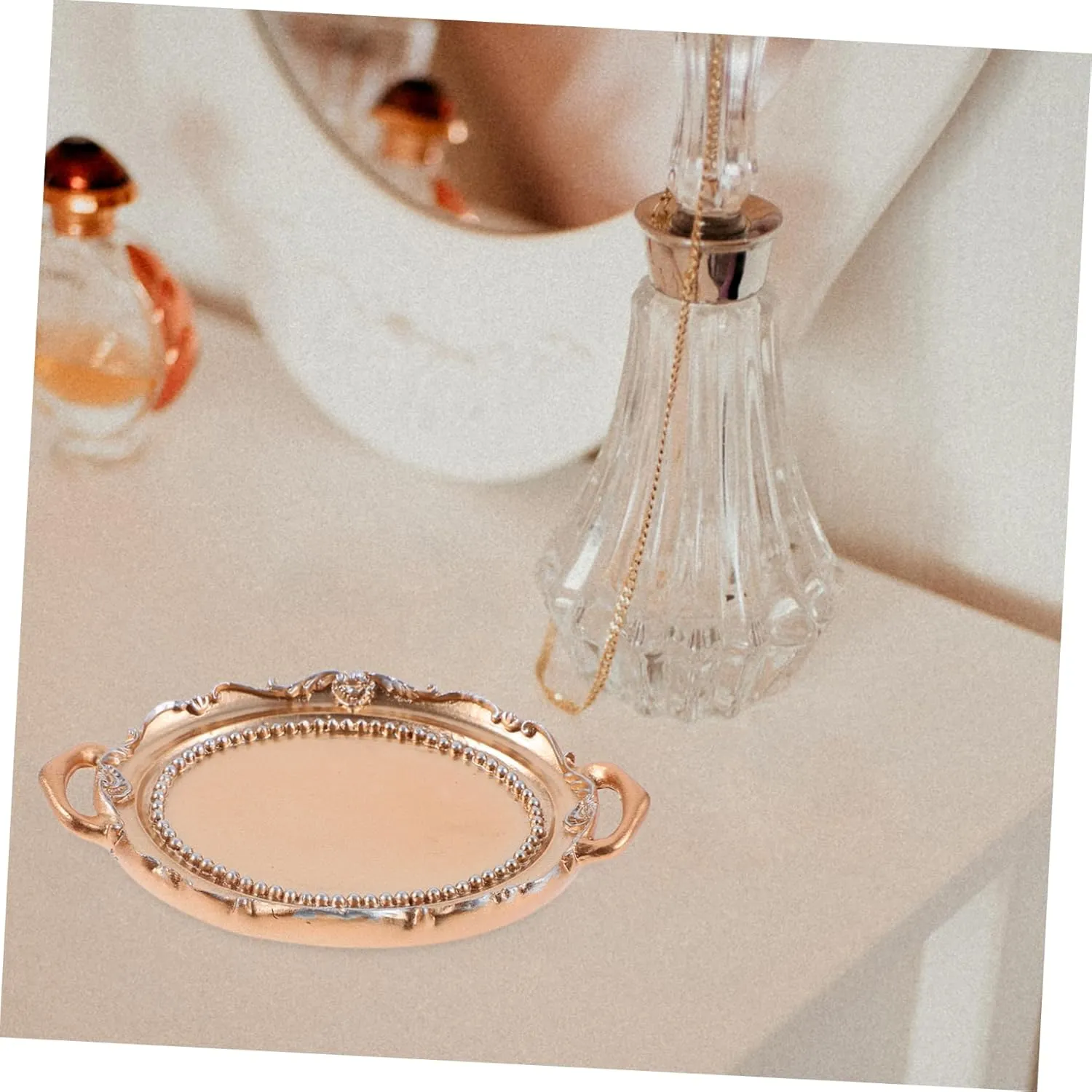 Luxurious Oval Resin Jewelry Dish Trinket Display Tray for Desktop Decor