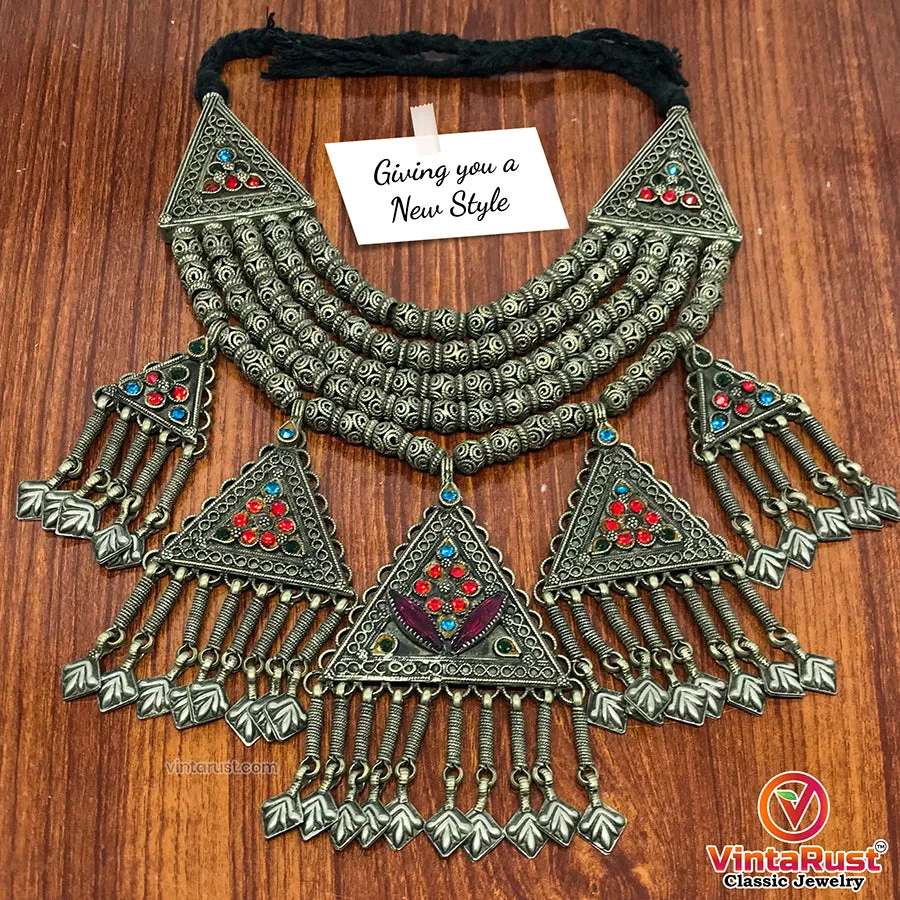 Multilayers Oversized Choker With Dangling Five Pendants