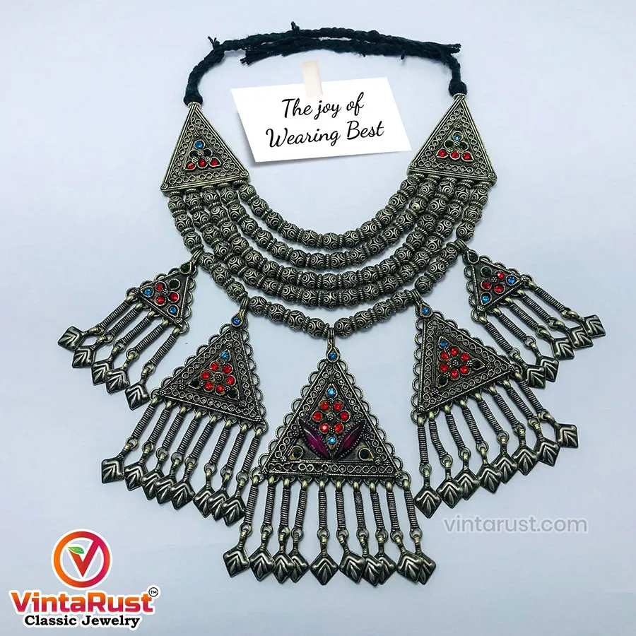 Multilayers Oversized Choker With Dangling Five Pendants