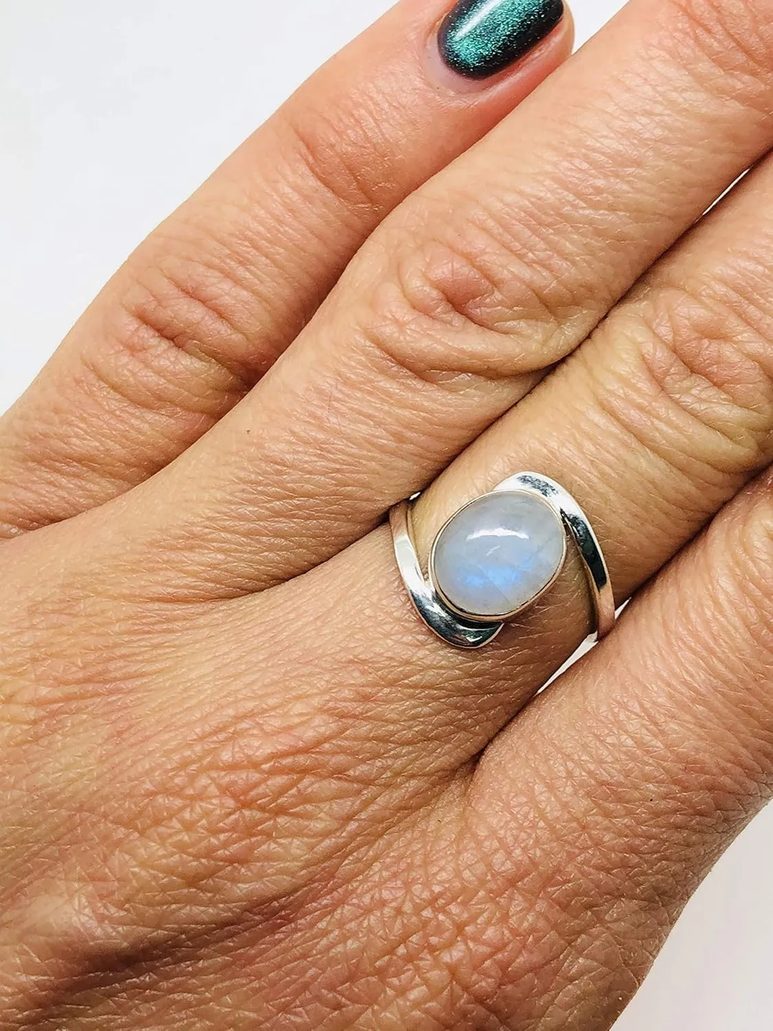 Oval Moonstone Ring- 925 Sterling Silver - Ethnic Boho Chic Hand Made Jewelry - Fashionable And Stylish For Women -Us Size 5-10