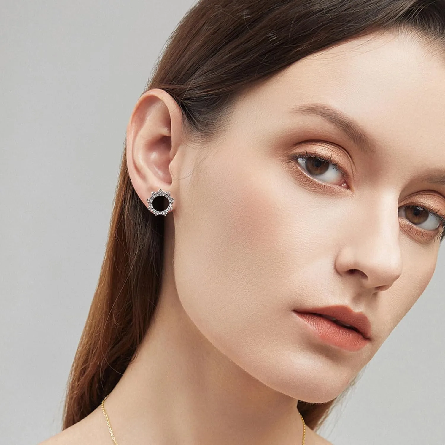 Oyaface 1 Pair Ear Plugs Tunnels Gauges Stretcher 2G-5/8 Vintage Opening Saddle Concave Punk Flower Stainless Steel Body Piercing for Stretched Earlobe