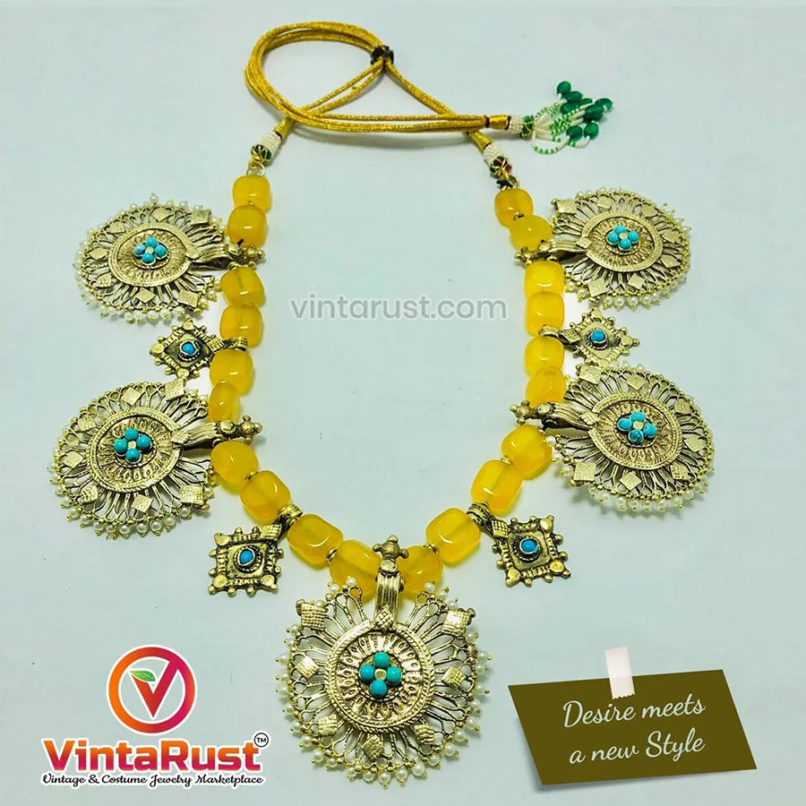 Pearls Stones Vintage Necklace