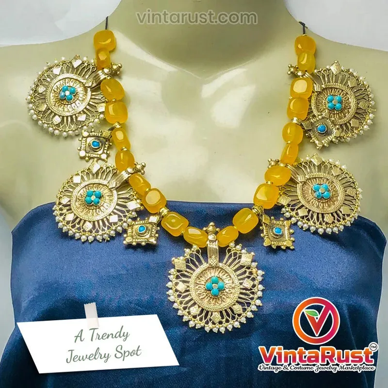 Pearls Stones Vintage Necklace