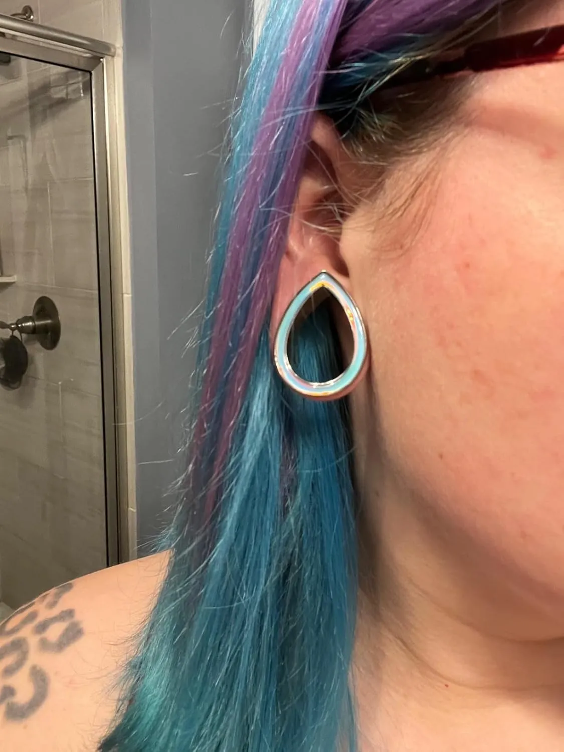 PONWAG 1 Pair 6mm-25mm Ear Gauge Teardrop Colour Opal Double Flared Plug Tunnels For Stretched Ears Stainless Steel Saddle Plug Gauges Women Body Piercing Jewelry