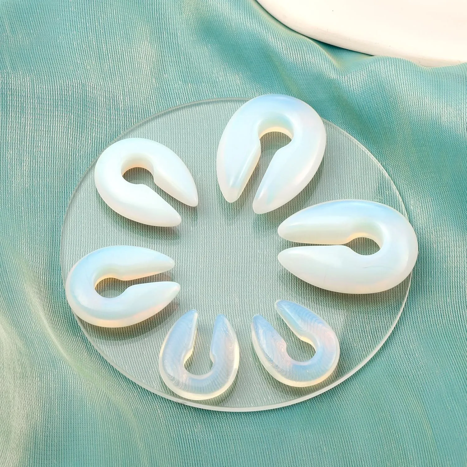 Qmcandy 2pcs Natural Stone Ear Weights Opalite Agate Tiger's Eye Quartz Keyhole Ear Hanger Plugs Piercing Jewelry