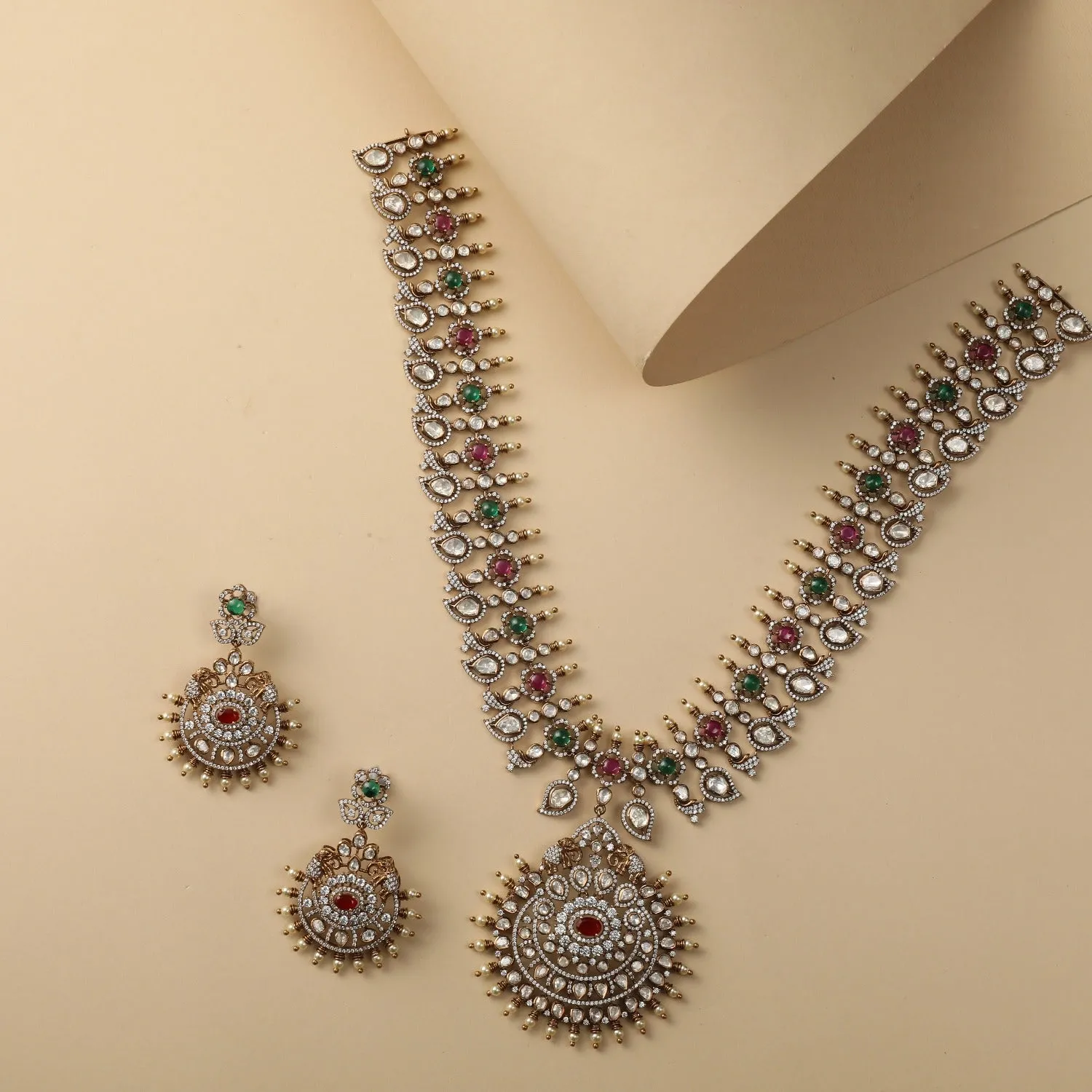 Sidhya Moissanite Silver Necklace Set