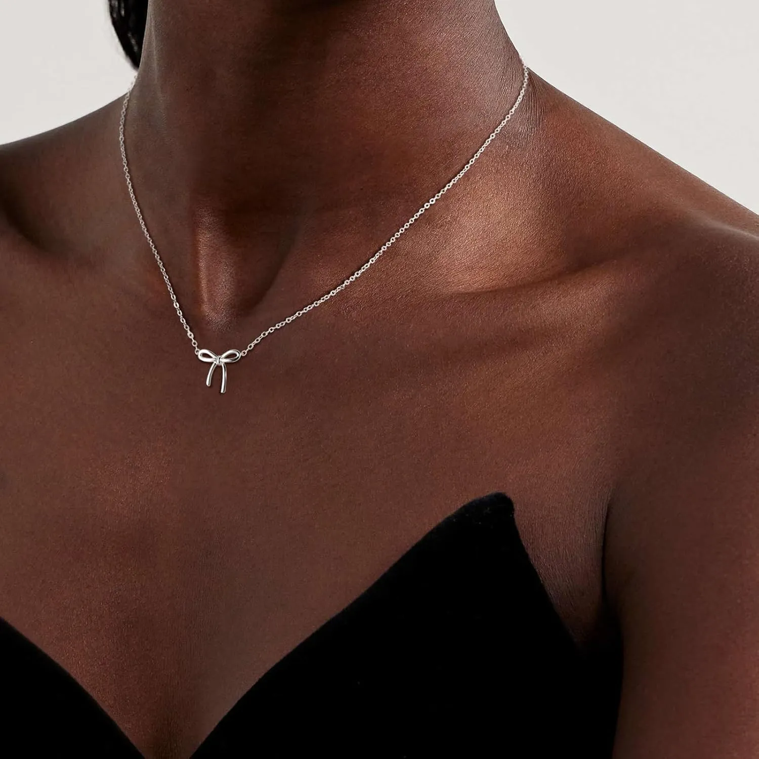 Silver Necklace for Women - Cute Bow Necklace Dainty Silver Necklace Cubic Zirconia Bow Pendant Necklace Chain Choker Necklaces for Women Trendy Jewelry