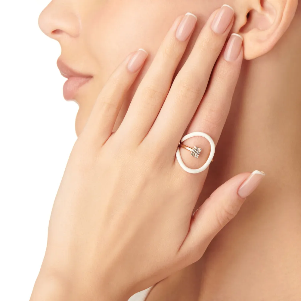Sukar Oval Ring White Ceramic Enamel