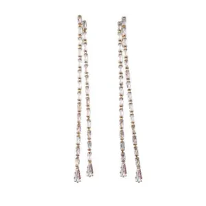 Swingy Diamonds Earrings
