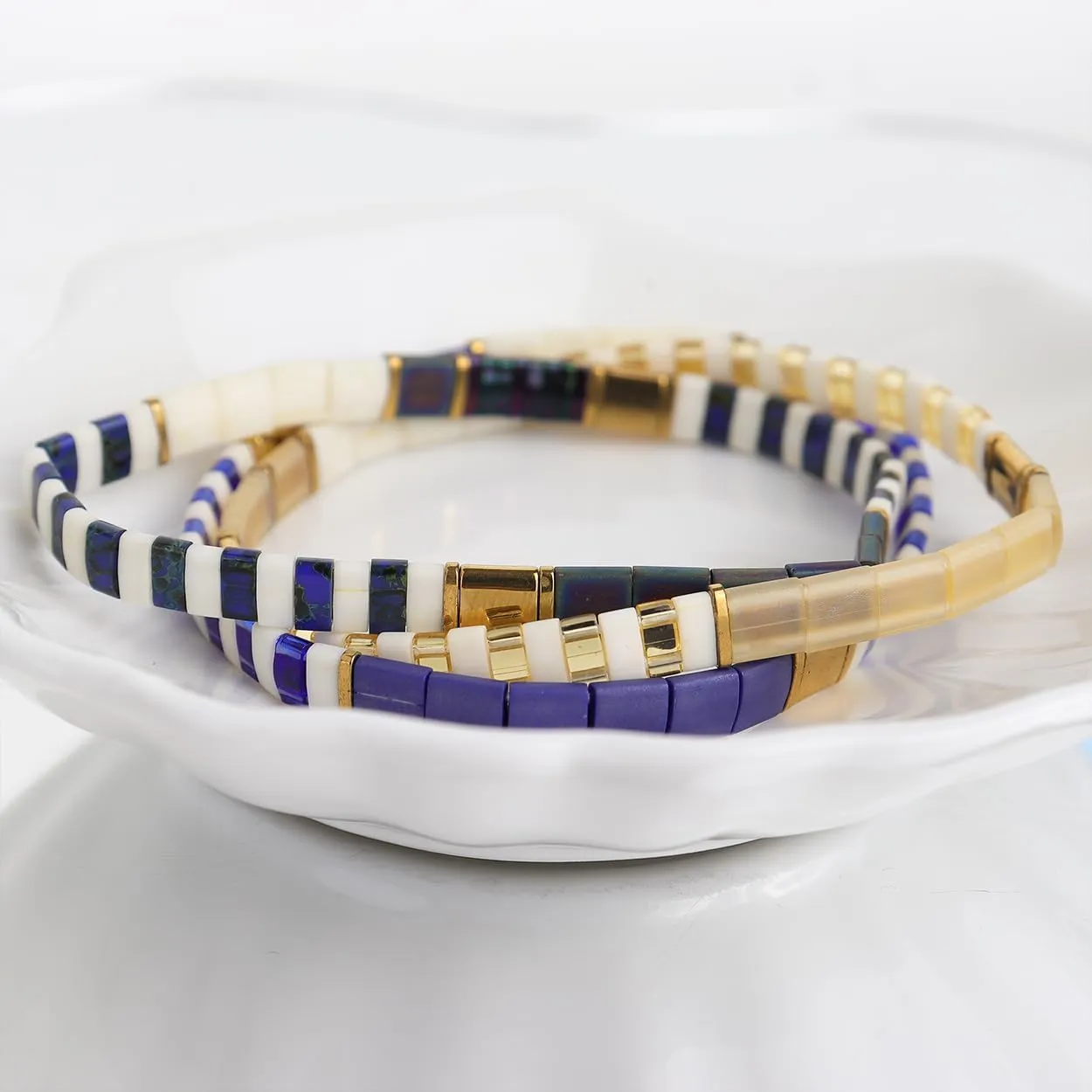 Tila Beaded Stretch Strand Bracelets for Women, Cute Boho Stackable Handmade Colorful Mixed Flat Square Beads Elastic Beach Surfer Bracelet Trendy Jewelry Friend Gift