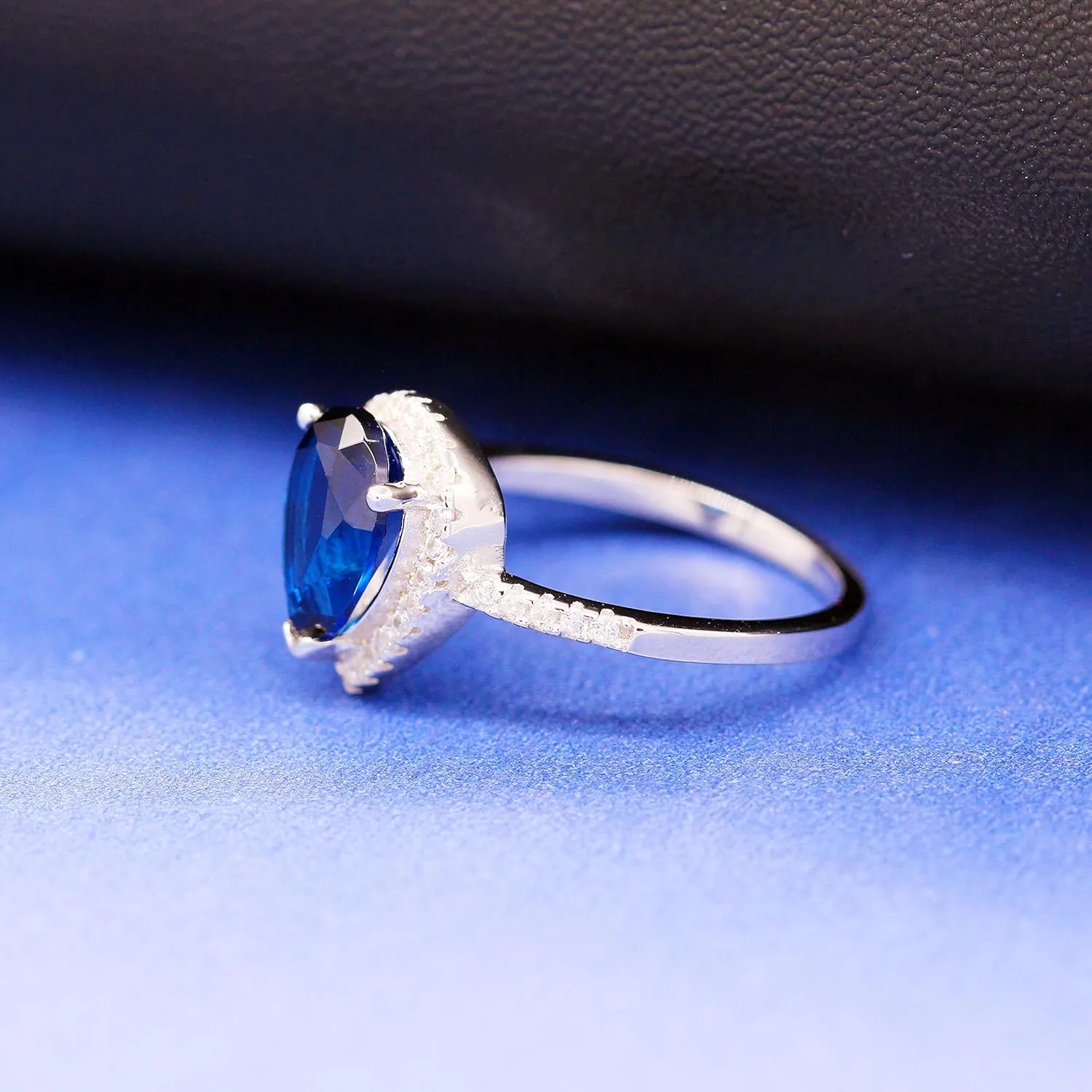 Uloveido 925 Sterling Silver Teardrop Shaped AAA Cubic Zirconia CZ Halo Promise Engagement Ring for Her (Blue, White) JZ116