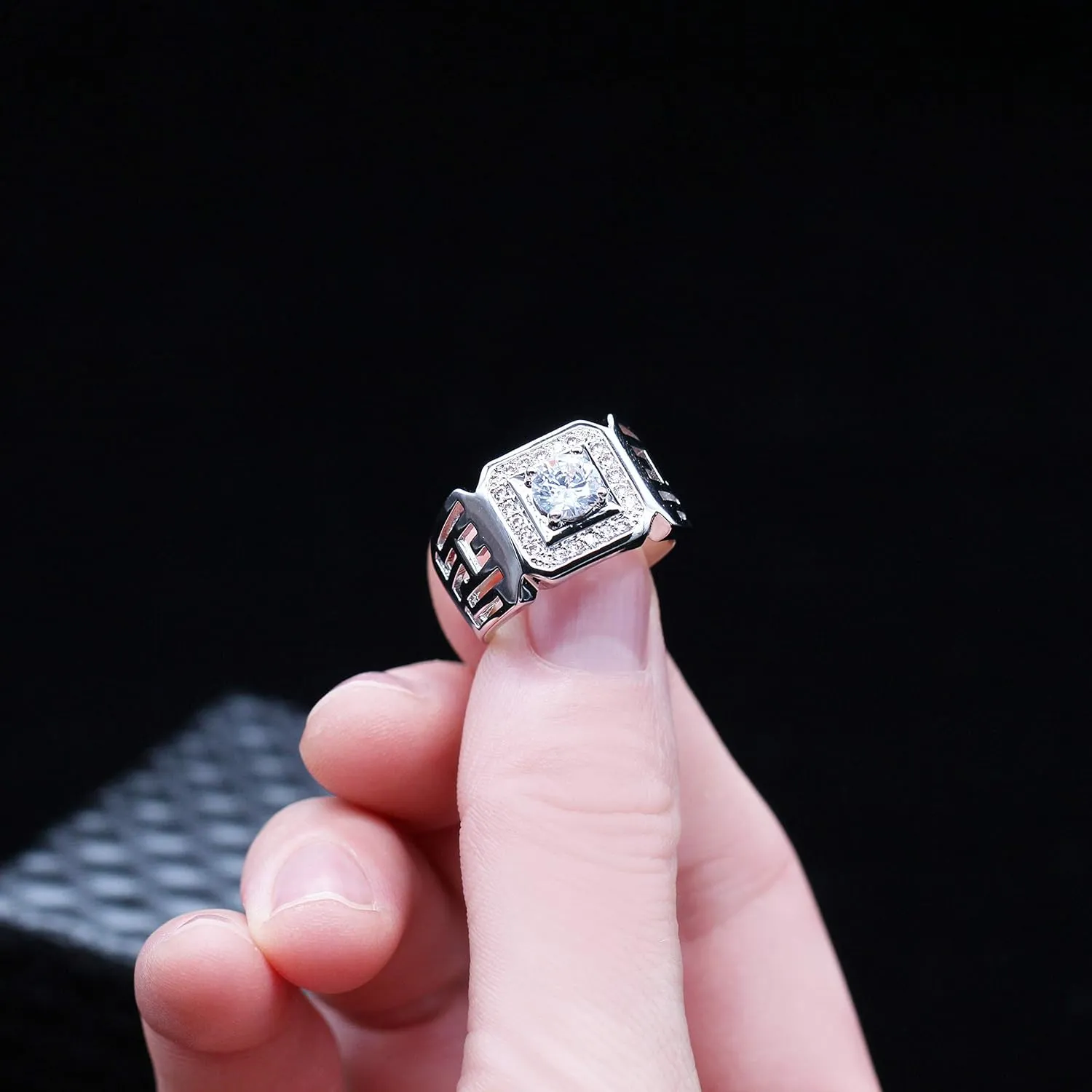 Uloveido Wide Square Brilliant Cut Platinum &Gold Plated Rings with Shiny Cubic Zirconia Luxurious Rings Wedding Band for Men JX001 Size 7 8 9 10 11