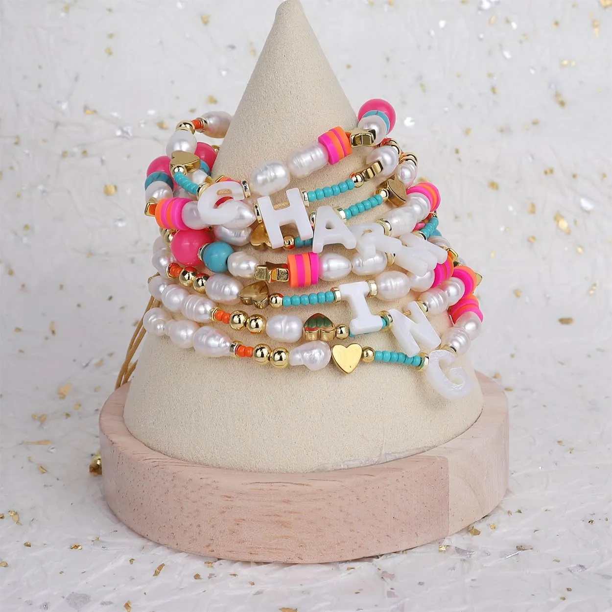 Valentines Day Initial Pearl Beaded Adjustable Bracelets for Women, Cute Handmade Gold Clay Beads Friendship Heart Letter Name Bracelet Holiday Beach Jewelry Friend Gift