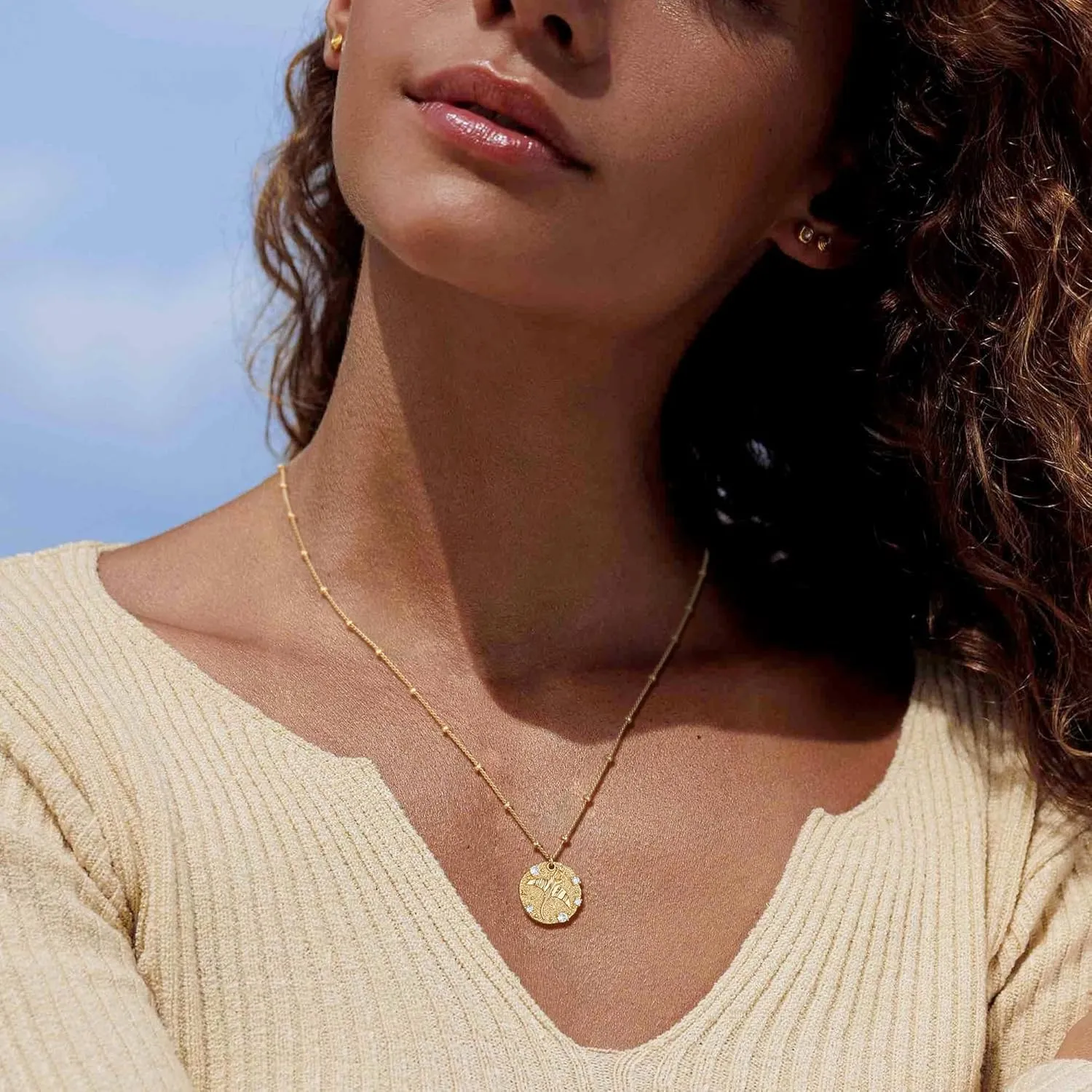 Valloey Rover Gold Necklace for Women 14K Gold Plated Pendant Neckalce Simple Dainty Satellite Chain Necklace Jewelry Gift for Women