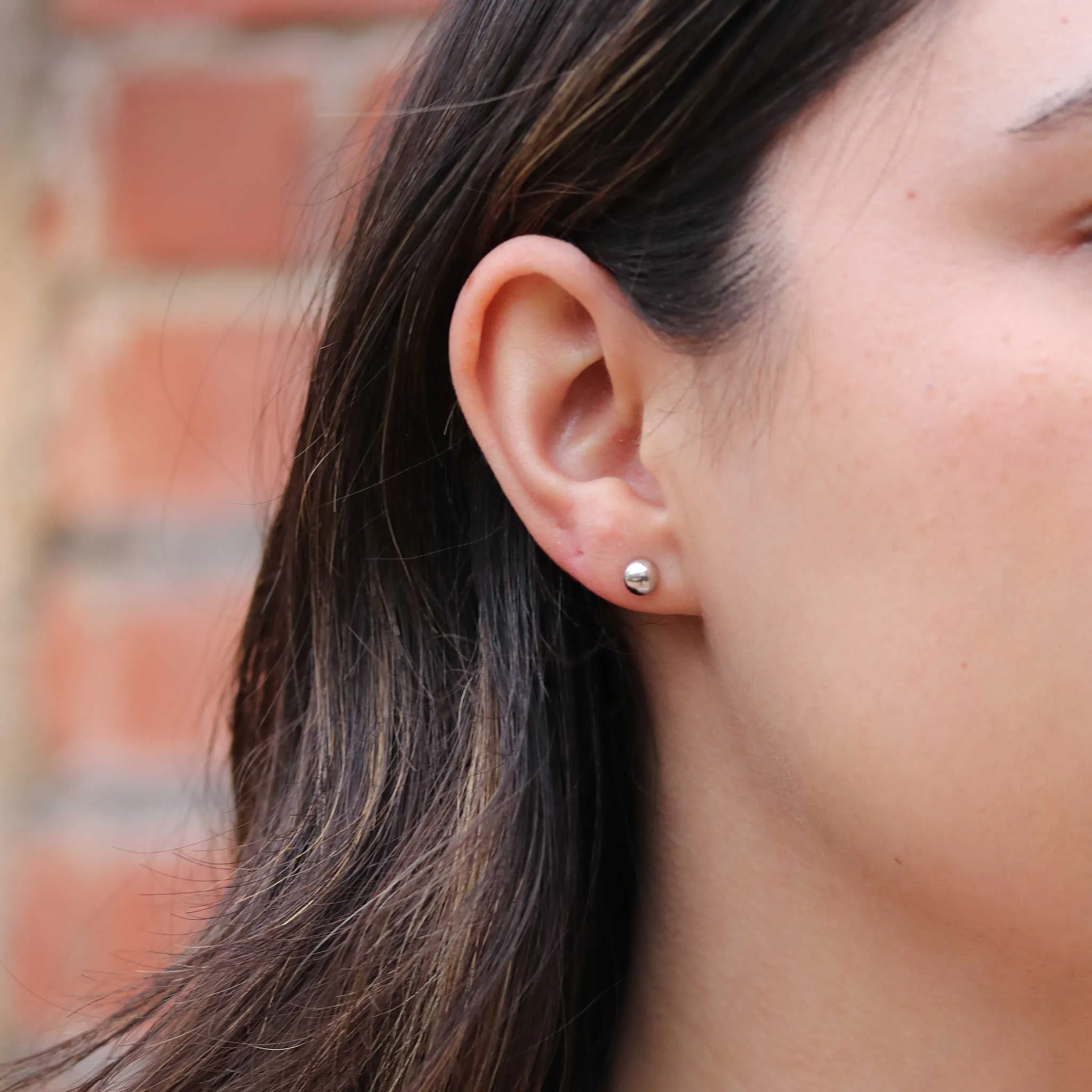 White Gold 6 mm Ball Studs