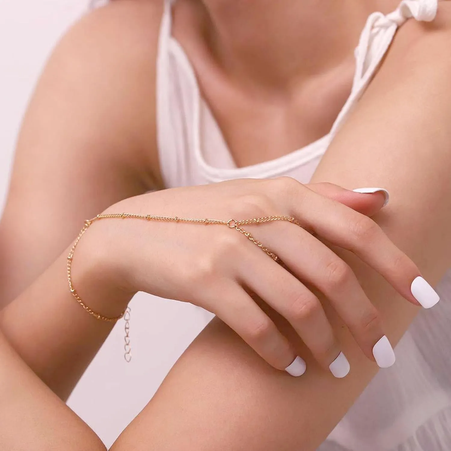 YANCHUN Hand Chain Bracelet Ring Bracelet Hand Chain Trendy Gold Bracelets Adjustable Rhinestone Hand Jewelry Gifts for Women