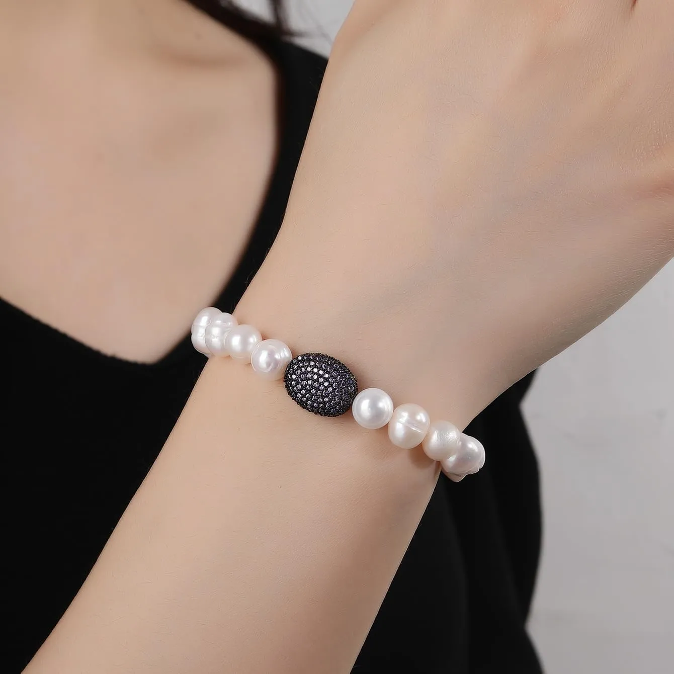 ZVVBOO Freshwater Cultured Pearl Stretch Bracelet For Women Trendy CZ Charm Bracelets Fine Party Jewelry Gifts